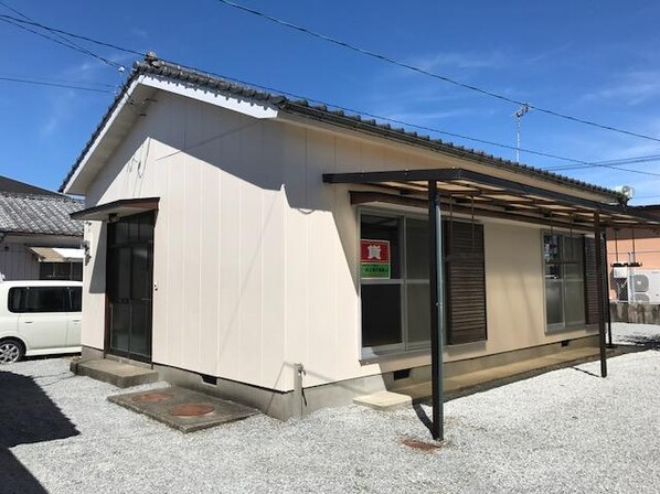 森岡住宅の物件外観写真